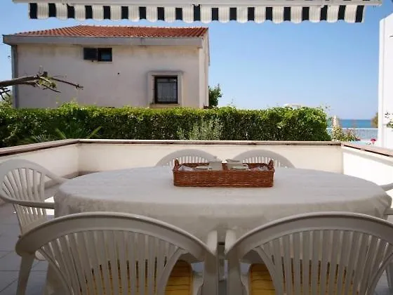 Diklo 1 Apartamento Zadar